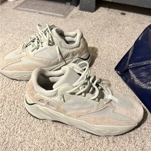 Yeezy Cream Sneakers with Chunky Design